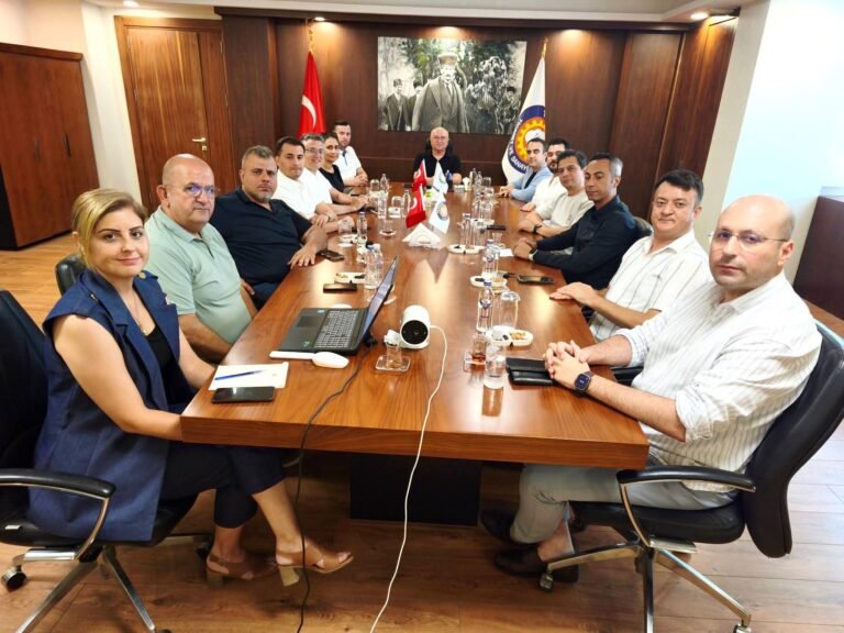 Toroslar Belediyesi Yaylalardaki Çöp Konteynerlerini Dezenfekte Ediyor