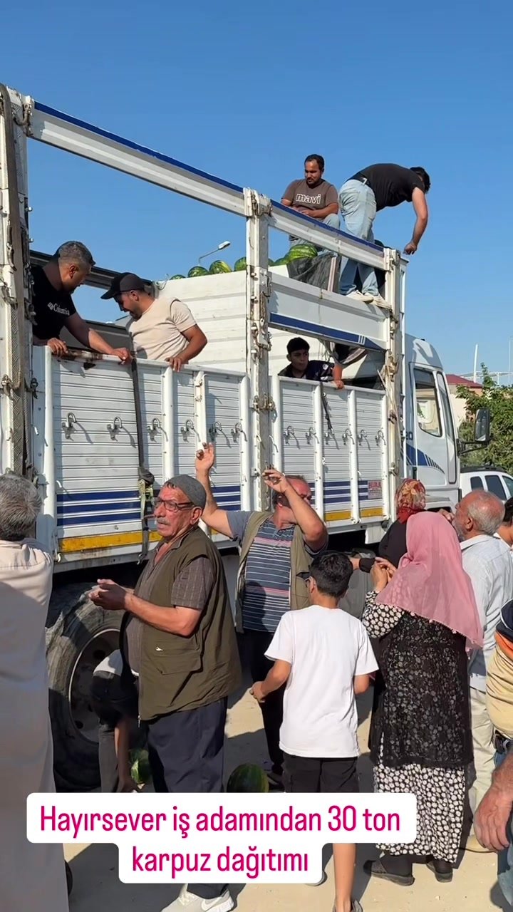Tarsus’ta kıyılan nikahla aynı gün evlenen kardeşler, birbirlerine de şahitlik…