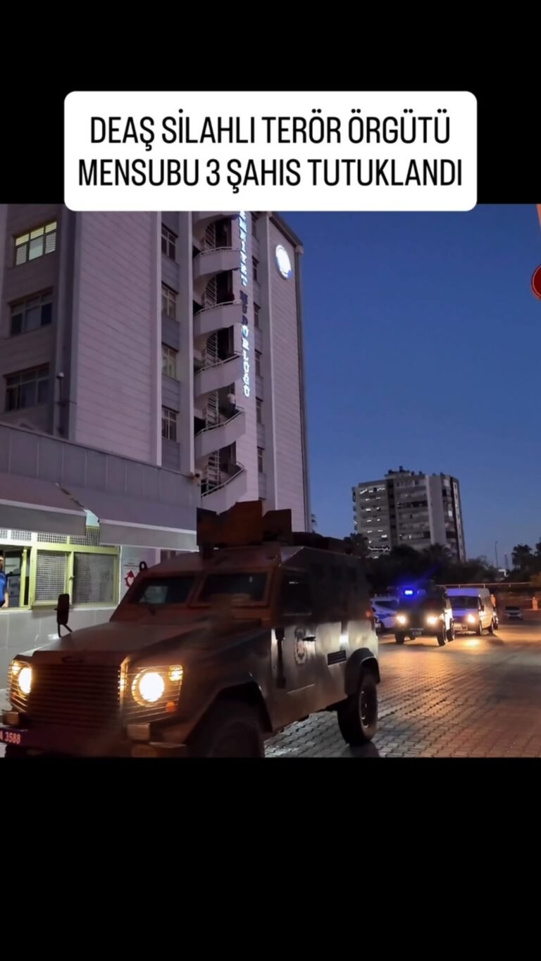 İletişim yalnızca sesle kurulmaz. Bazen bir el hareketi, bazen bir…
